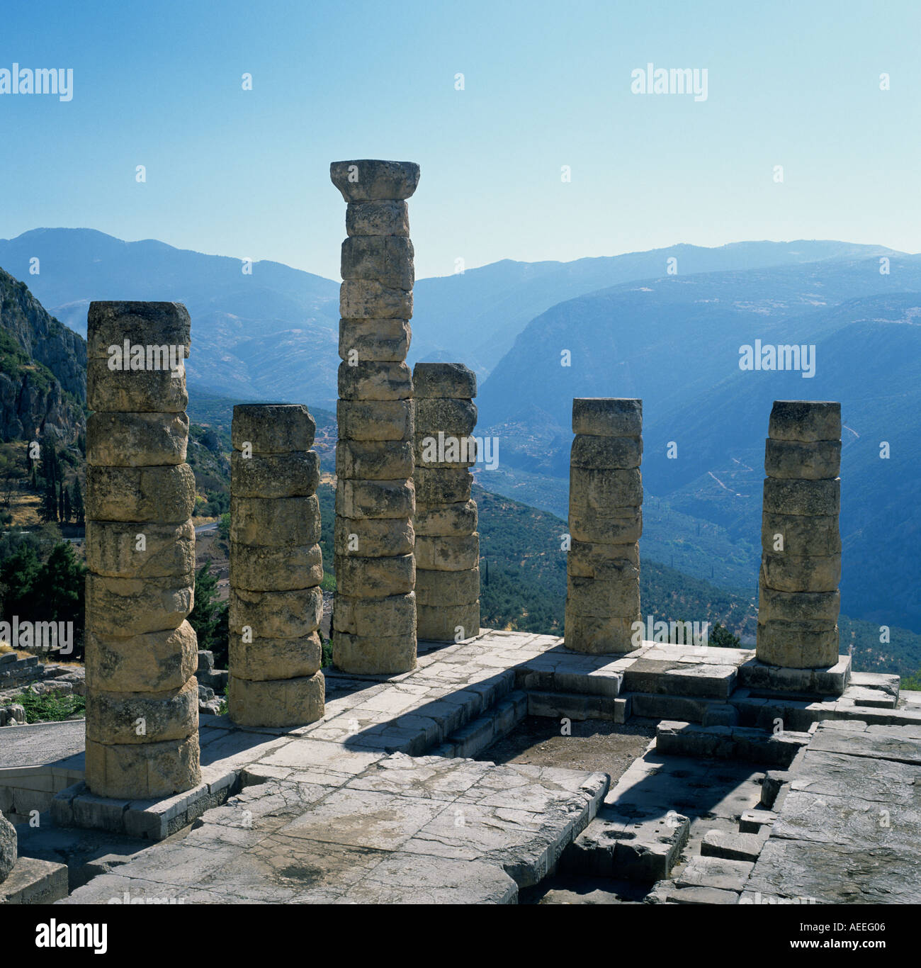 Tempio di Apollo Delphi Grecia settentrionale Hellas Foto Stock