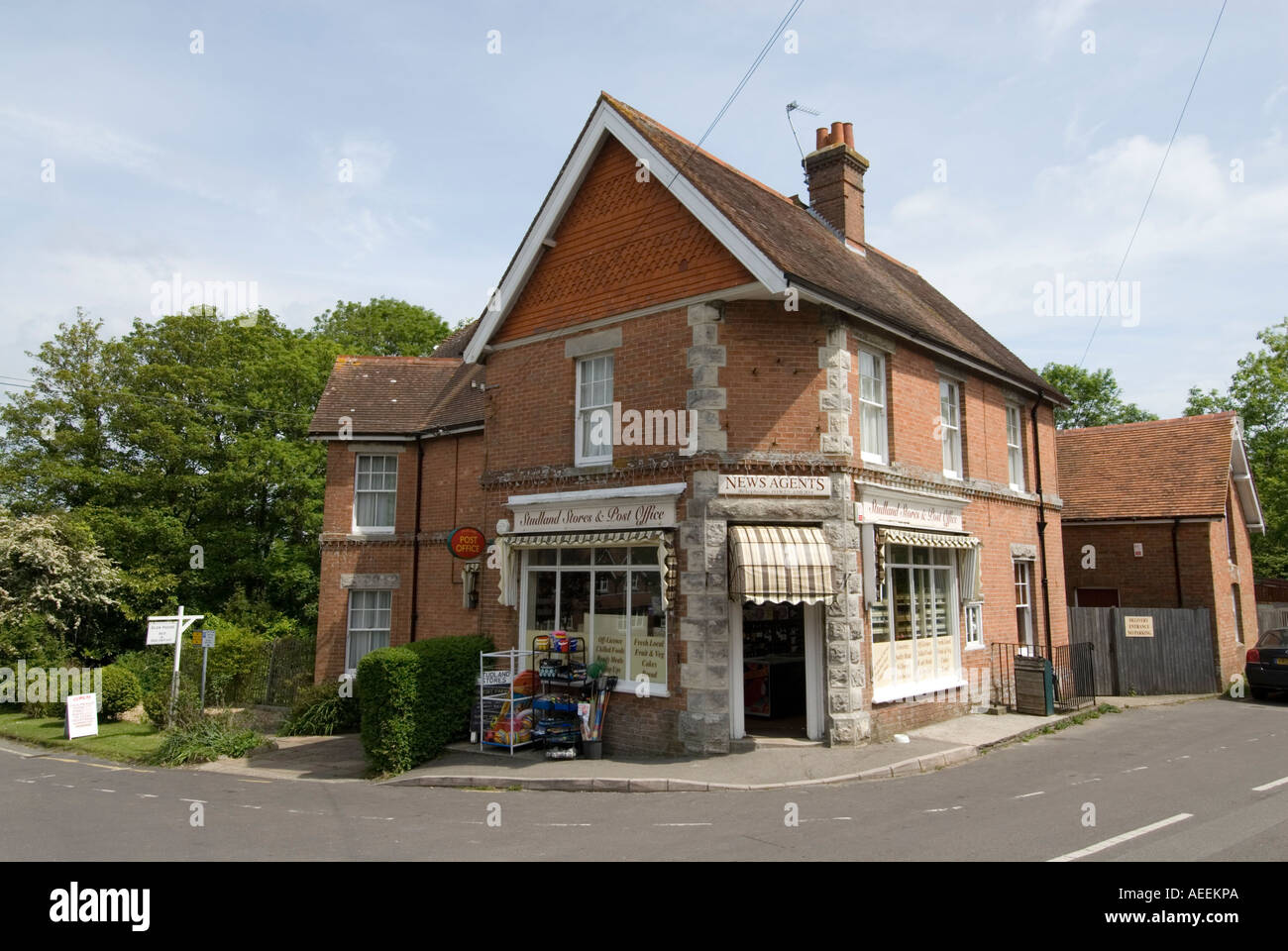 Uffici postali rurali e angolo shop in, Dorset England Regno Unito Foto Stock
