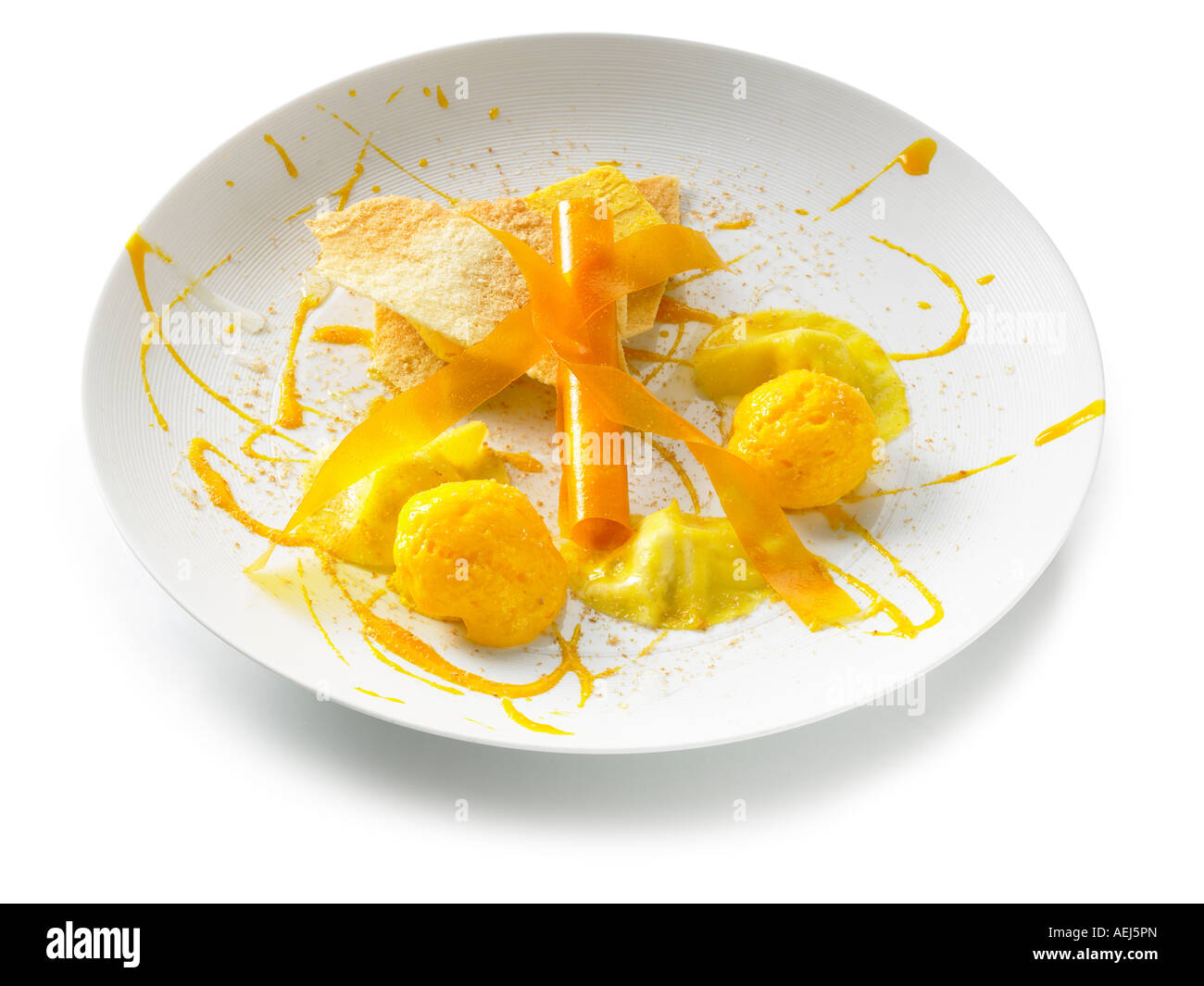 Ravioli di mango con riso mango mango delice e sciroppo di lime Foto Stock