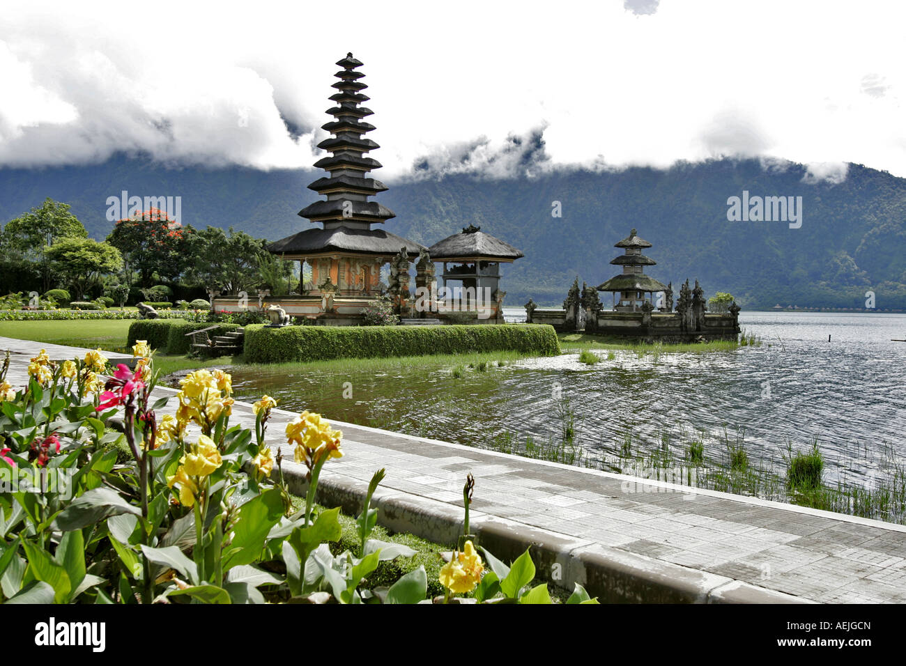 Ulun Danu tempio all'Bratansee, Bali, Indonesia. Foto Stock