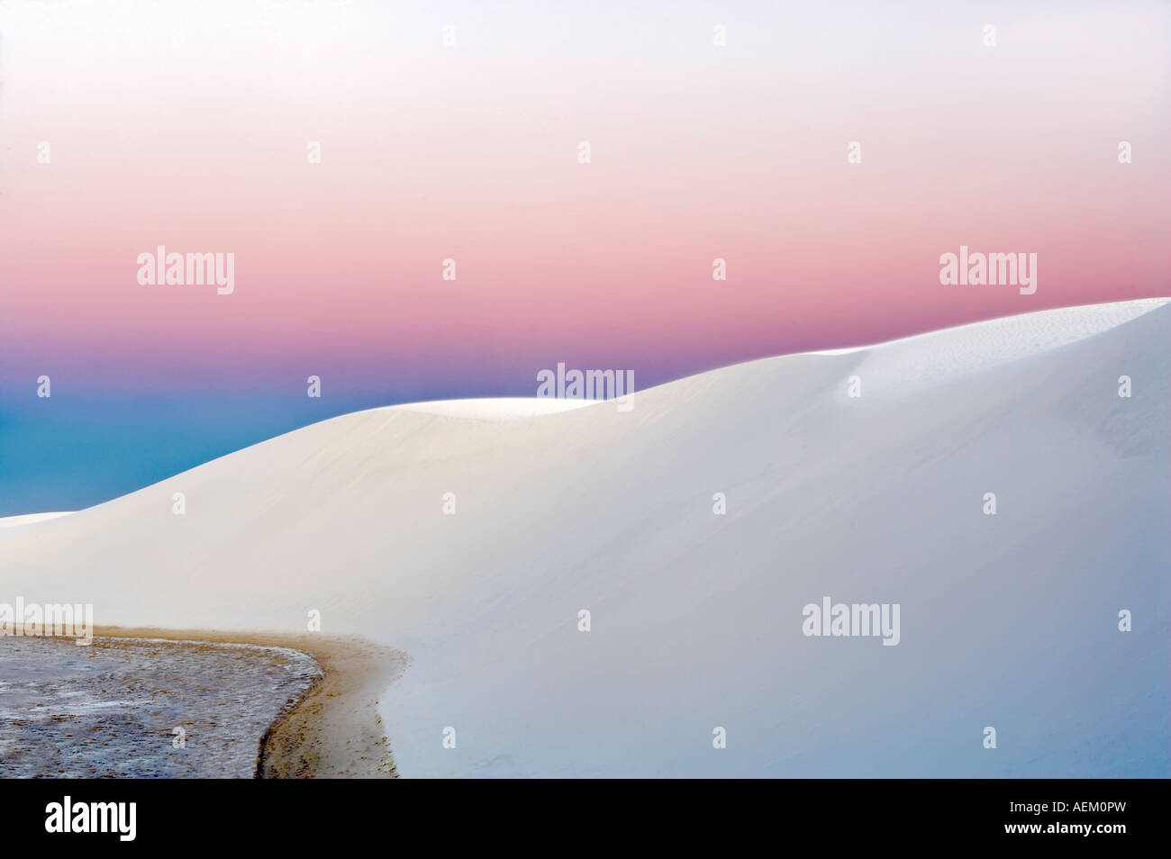 Tramonto su dune di sabbia bianca Monumento Nazionale New Mexico Foto Stock