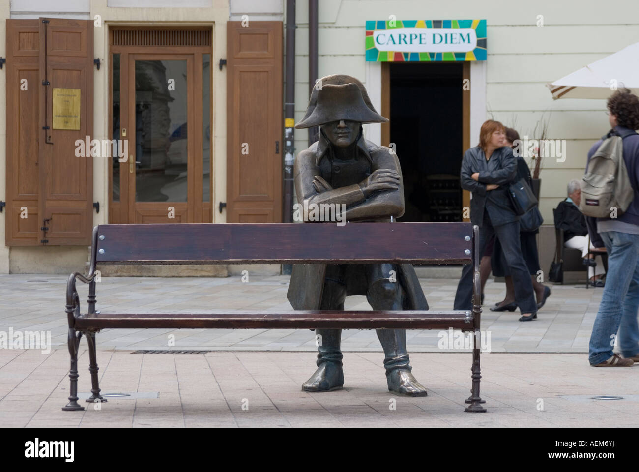 Statua di Napoleone a Bratislava downtown Foto Stock