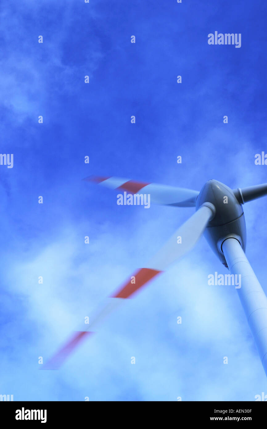 Turbina eolica energia verde di alimentazione alternativa di carburante Foto Stock