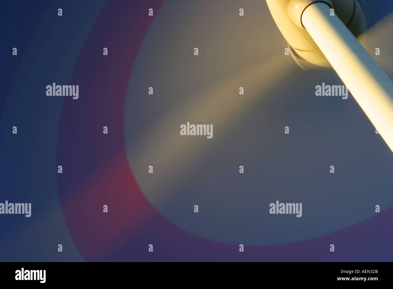 Turbina eolica energia verde di alimentazione alternativa di carburante Foto Stock
