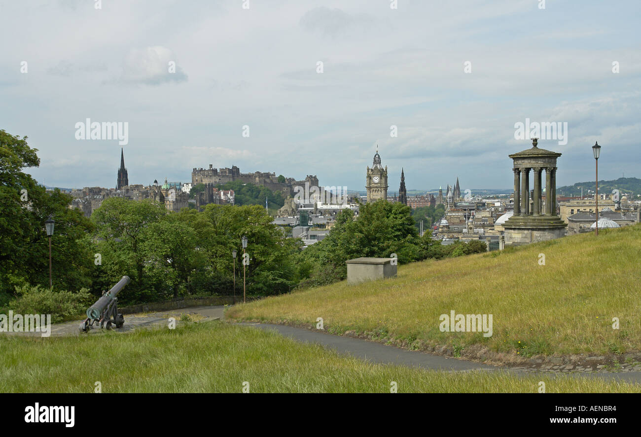 La visualizzazione classica del centro di Edimburgo dal Calton Hill Foto Stock