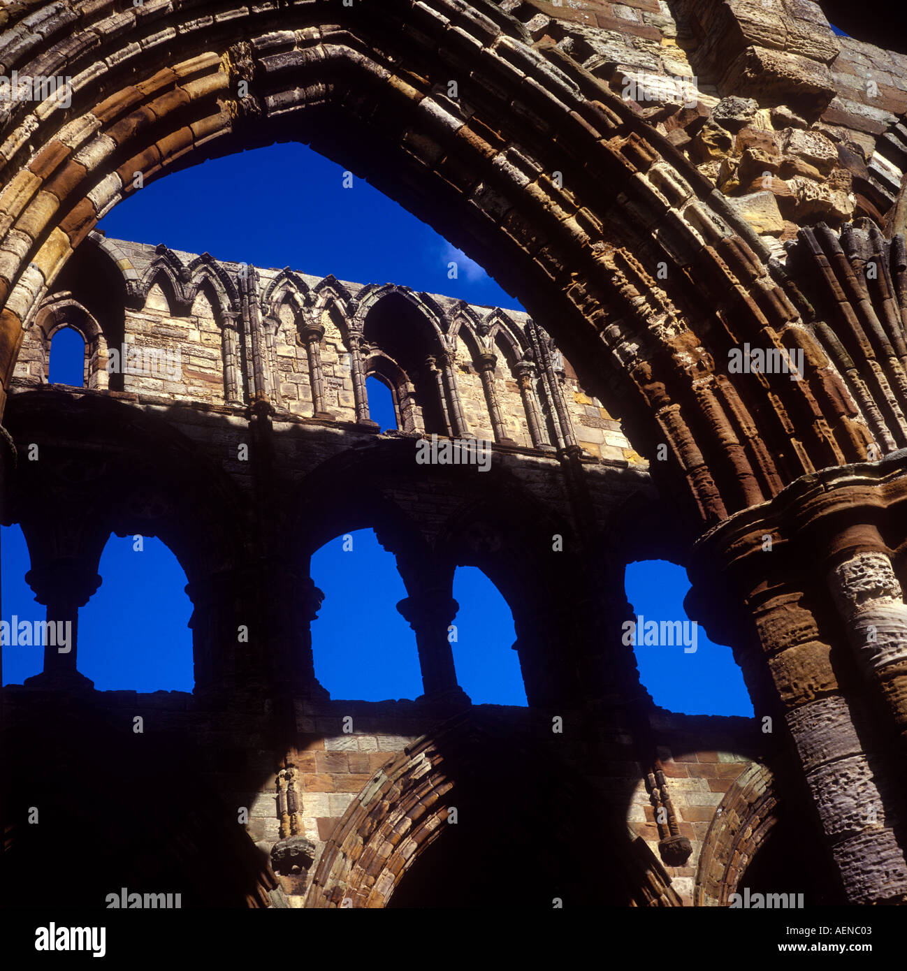 Le rovine di Whitby Abbey fondata in ANNUNCIO 657 in North Yorkshire, Inghilterra Foto Stock