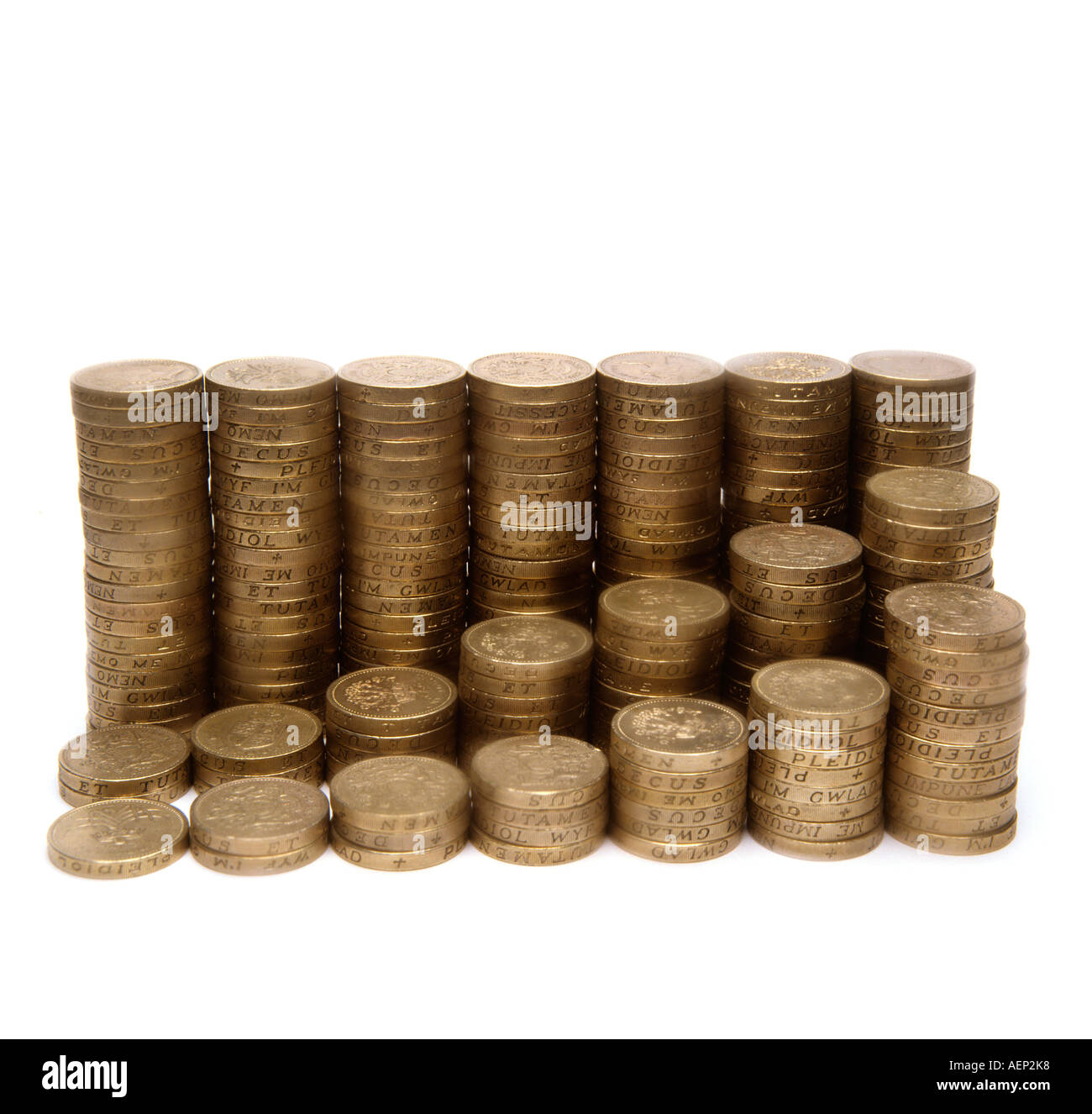 Denaro rising pila di U K Pound monete in forma di grafo Foto Stock