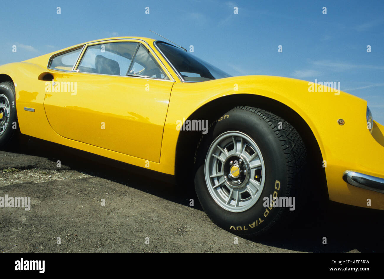 La Ferrari 246GT Dino. Introdotto 1969. gialla Foto Stock