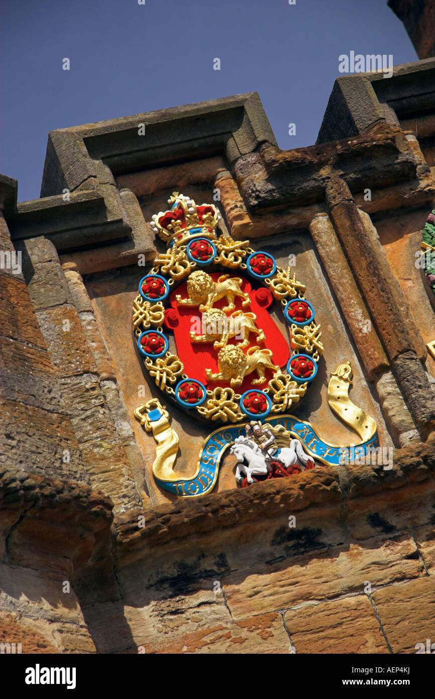 Royal Insignia Carving a Linlithgow Palace Foto Stock