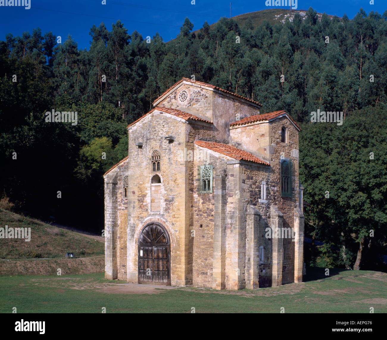 Oviedo, San Miguel de Lillo, Präromanische Kirche, errichtet unter Ramiro I. (842-850) Foto Stock