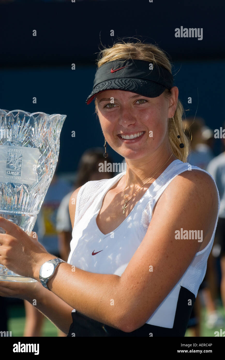Maria Sharapova festeggia il suo singles vittoria al 2007 Acura Classic torneo di tennis, La Costa della California. Foto Stock