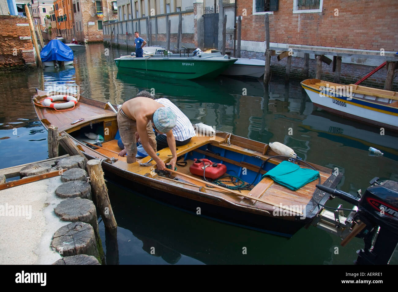 Barca a vela le riparazioni presso il cantiere di D Tramontin Figli Venezia Italia Foto Stock