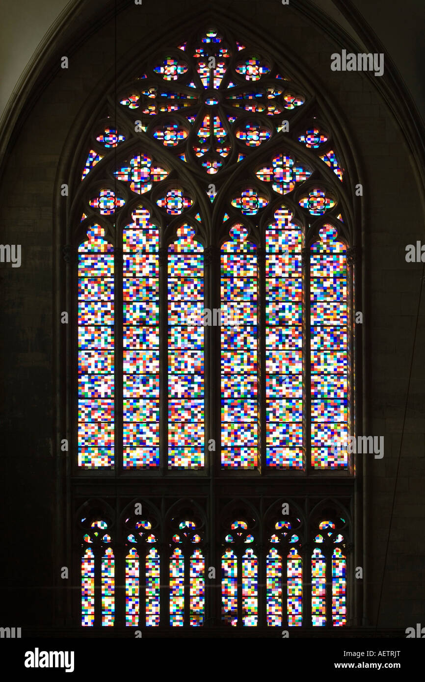 Germania, Colonia, nuova finestra nella cattedrale di Colonia che è stato progettato dal famoso artista tedesco Gerhard Richter Foto Stock