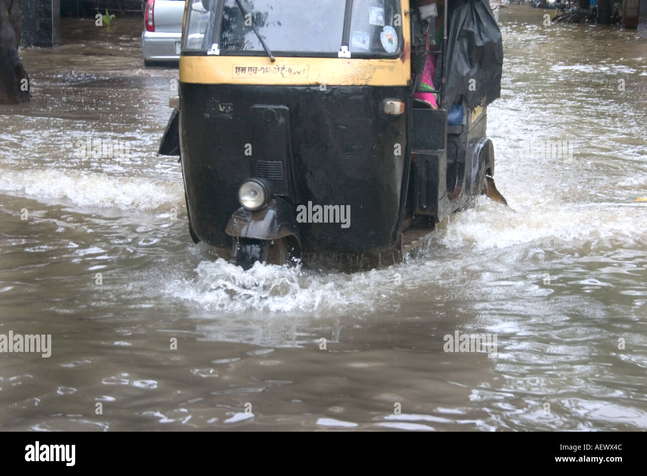 Monsoon record del mondo la pioggia a Bombay ora Mumbai India Foto Stock