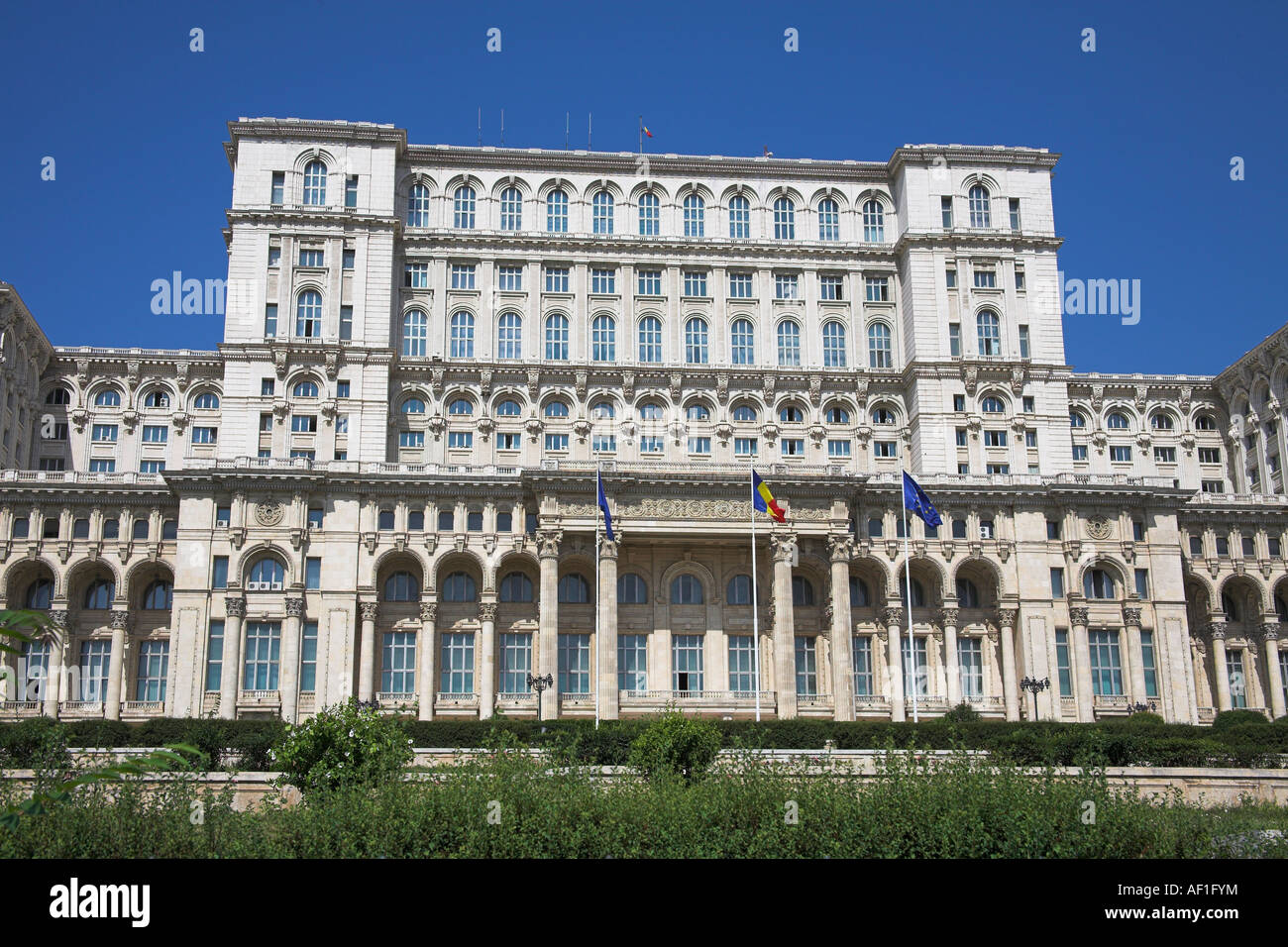 Palazzo del Parlamento, noto anche come popoli Palace, Casa Poporului, Bucarest, Romania Foto Stock