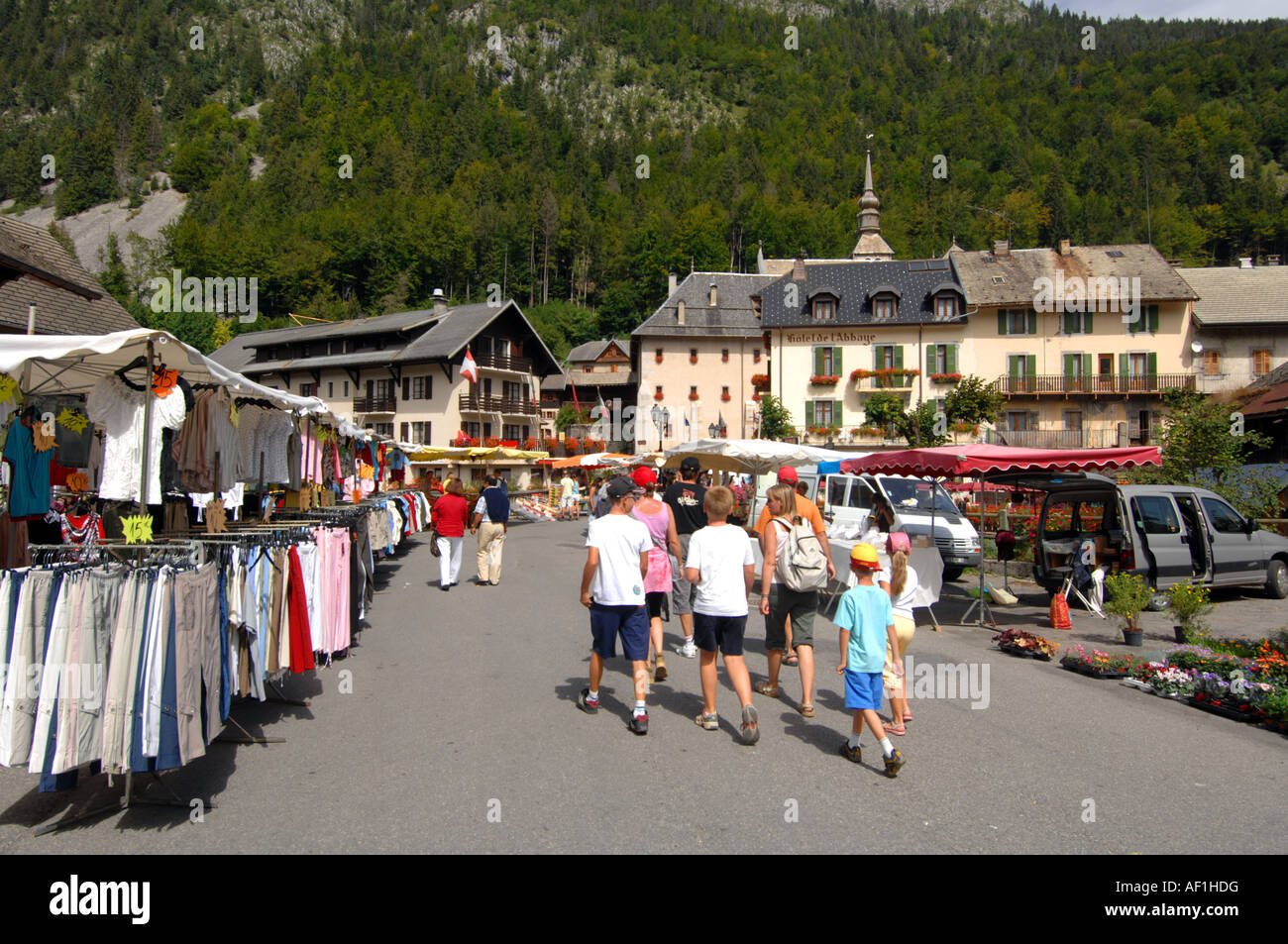 Abondance, bancarelle, Alta Savoia, Francia Foto Stock