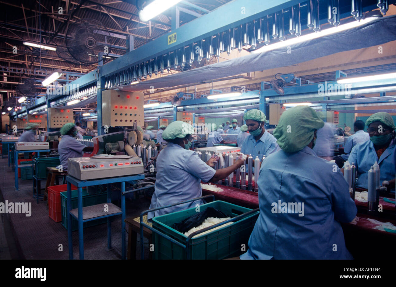 Il preservativo IMPIANTO DI FABBRICAZIONE IN LATTICE HINDUSTAN TRIVANDRUM Foto Stock