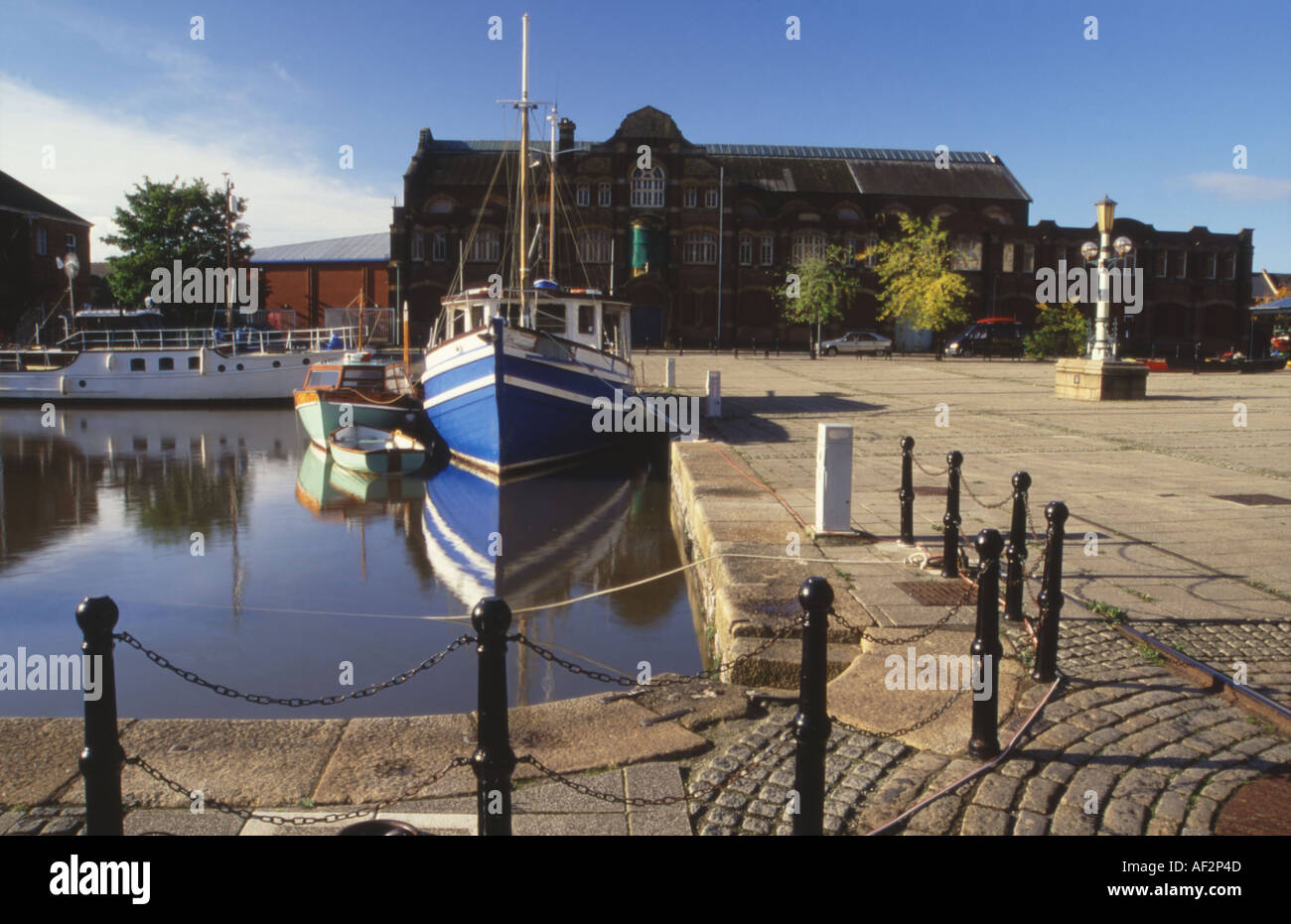 Barche nel porto di Haven banche quayside Exeter Devon Regno Unito Foto Stock