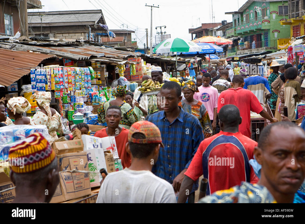Nigeria Lagos persone al marketplace Foto Stock