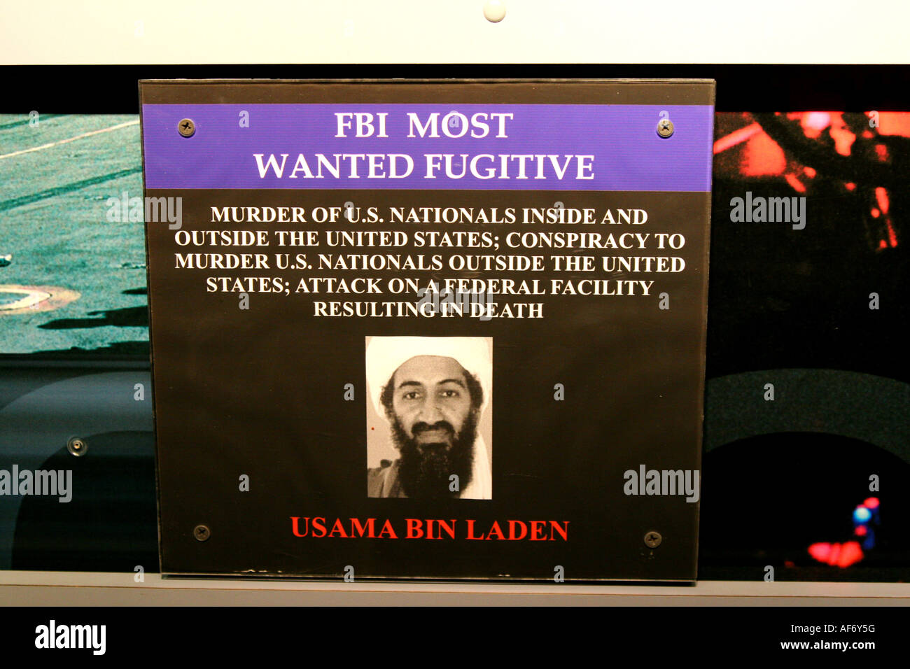 Osama Bin Laden più voluto firmare dal fbi visto presso la USS New Jersey Foto Stock