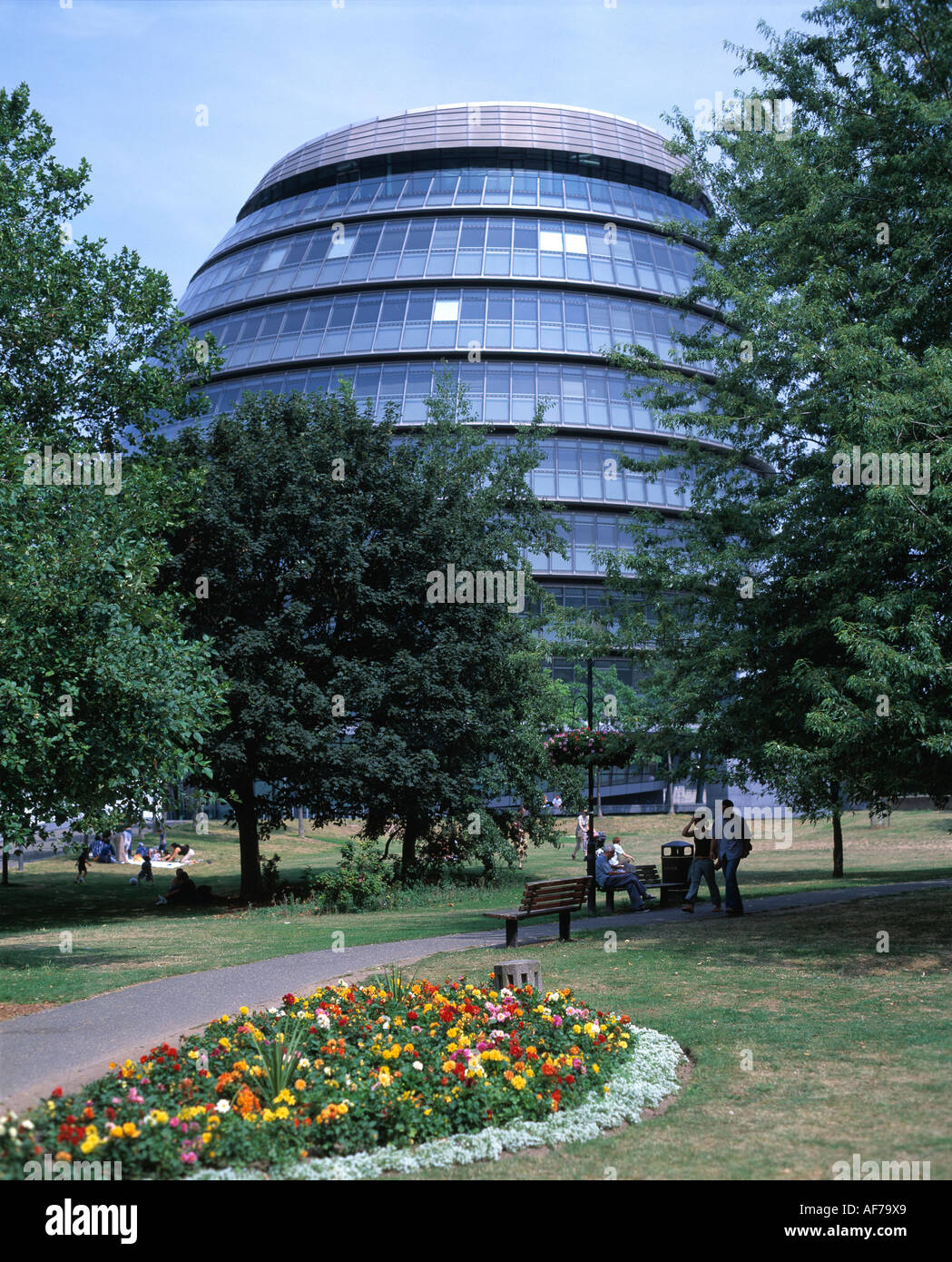 Regno Unito. In Inghilterra. Londra. Vista del nuovo municipio edificio. Foto Stock