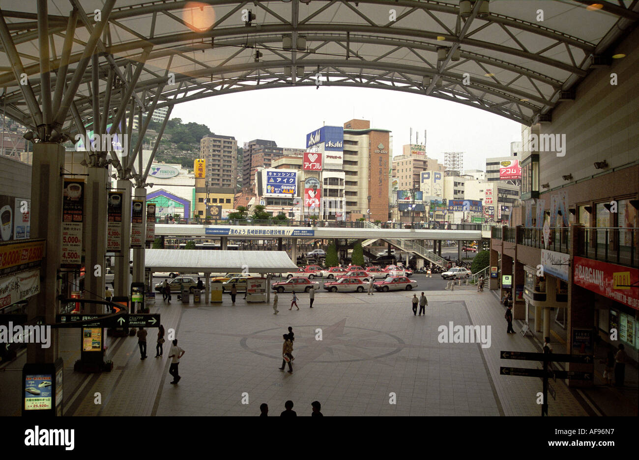 Alla stazione di Nagasaki Foto Stock