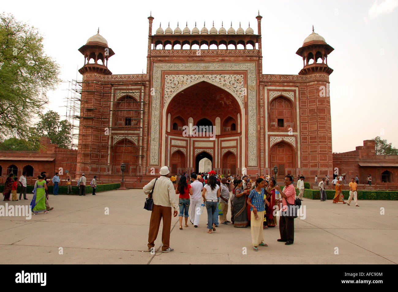 La porta del sud ingresso al Taj Mahal, India Foto Stock