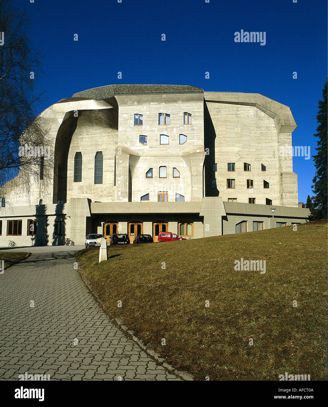 Geografia / viaggi, Svizzera, Soletta, Dornach, edificio principale del Goetheanum, costruito 1924 - 1928 Dopo piani di Rudolf St Foto Stock