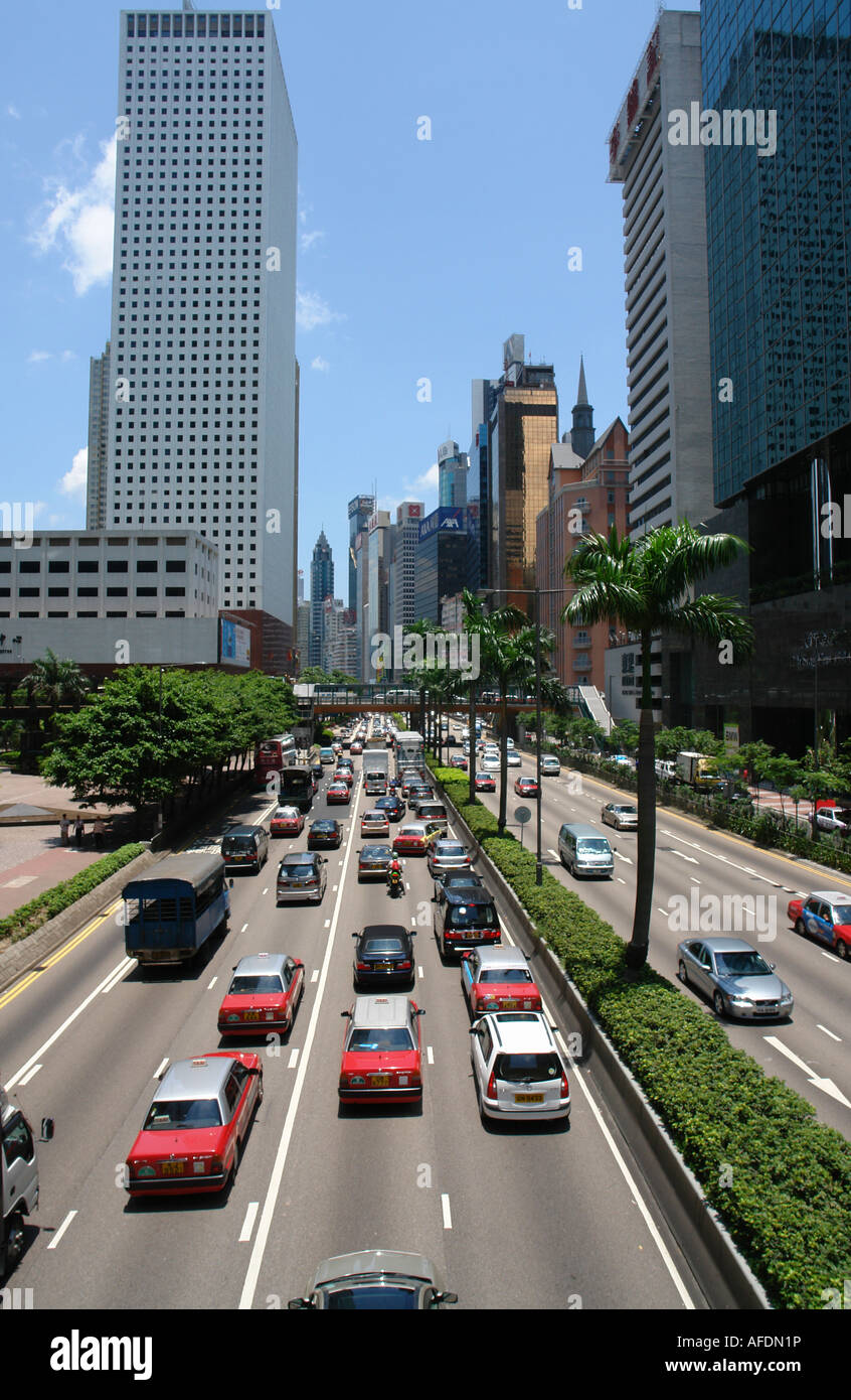 Il traffico in Gloucester road Wanchai Hong Kong Cina Foto Stock
