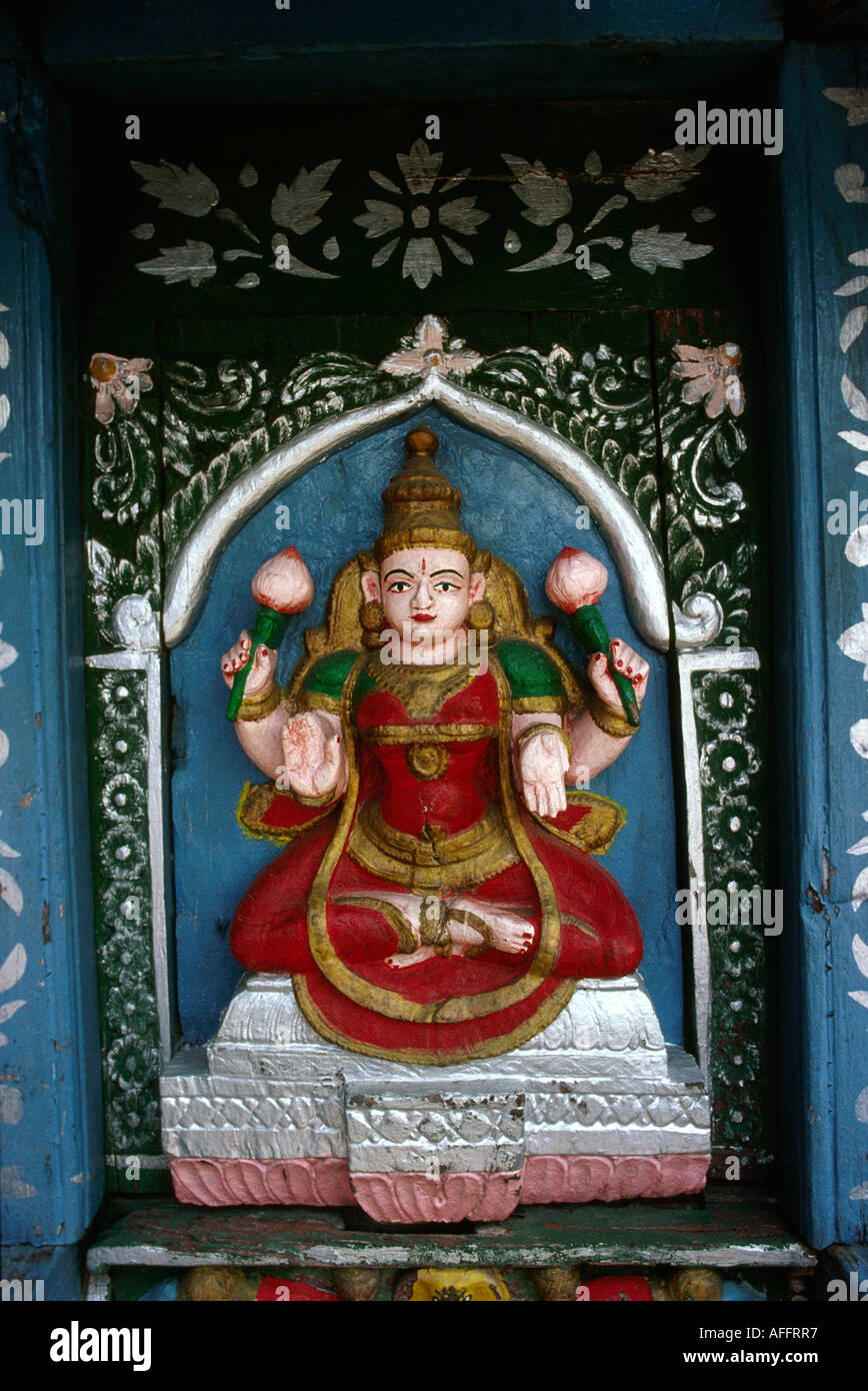 India Karnataka Mysore artigianato scolpita la figura del dio Shiva Foto Stock