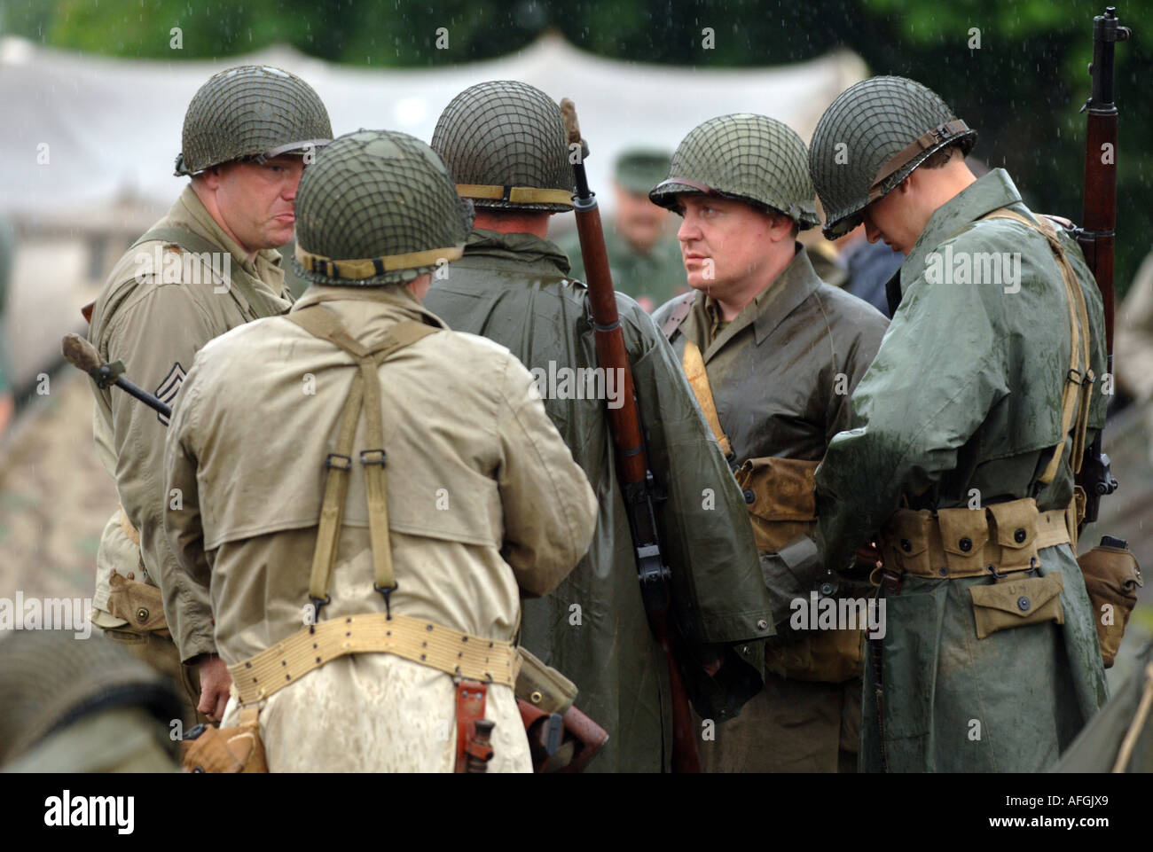 Soldati, soldati americani dalla Guerra Mondiale 2, rievocazione storica della società. La II Guerra Mondiale Storia viva l'Associazione. Foto Stock