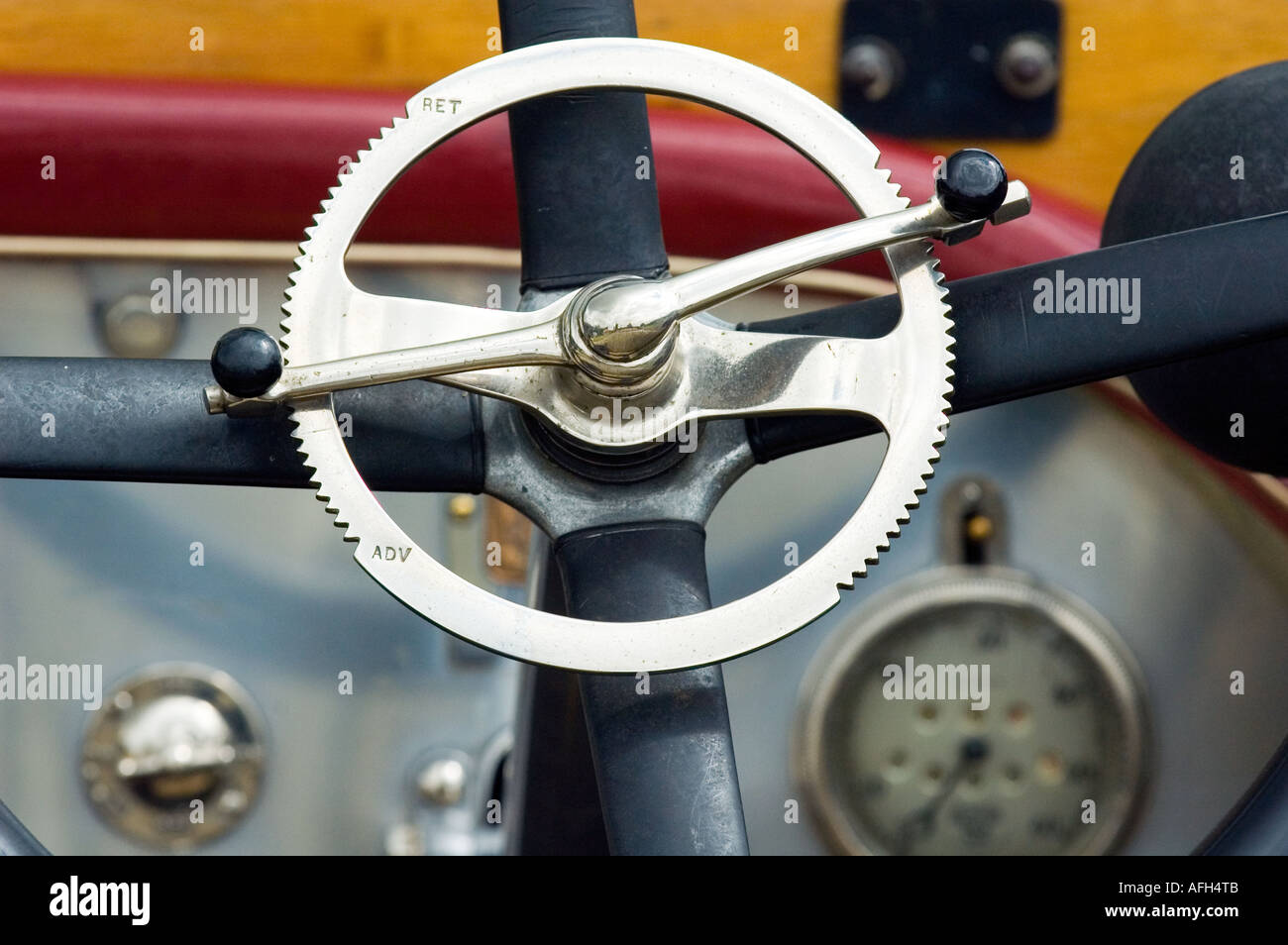 Dettaglio dal volante di Old Austin auto d'Epoca Foto Stock