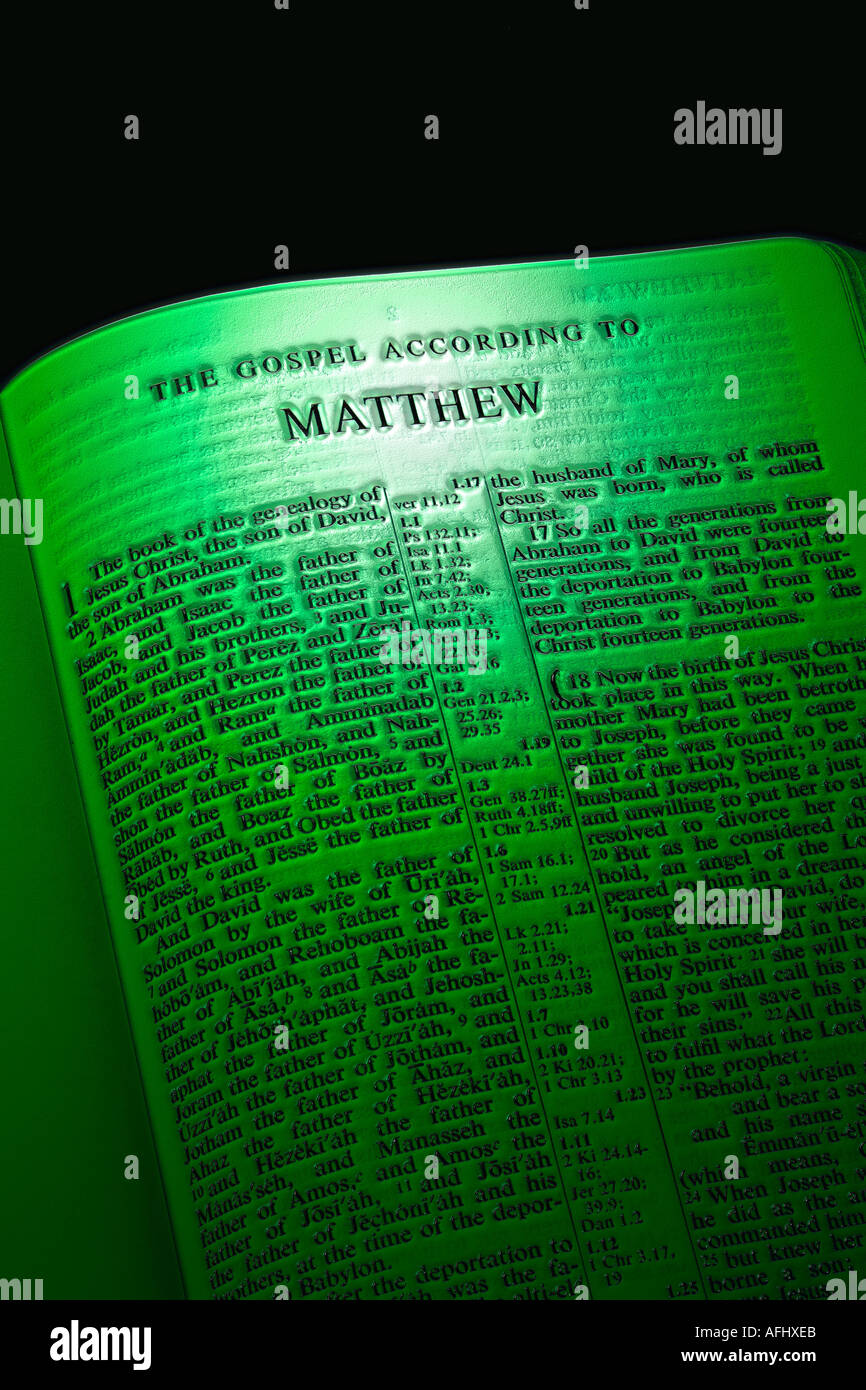 Libro di Matteo della Sacra Bibbia Foto Stock