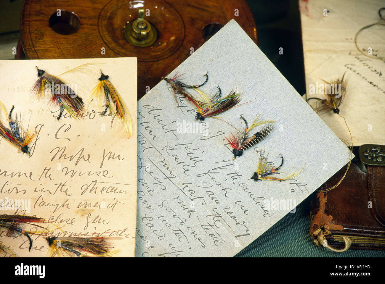 Museo nazionale della pesca a mosca nella piccola città di Manchester, Vermont, USA. Mano legata vola e archiviare le lettere dall Irlanda Foto Stock