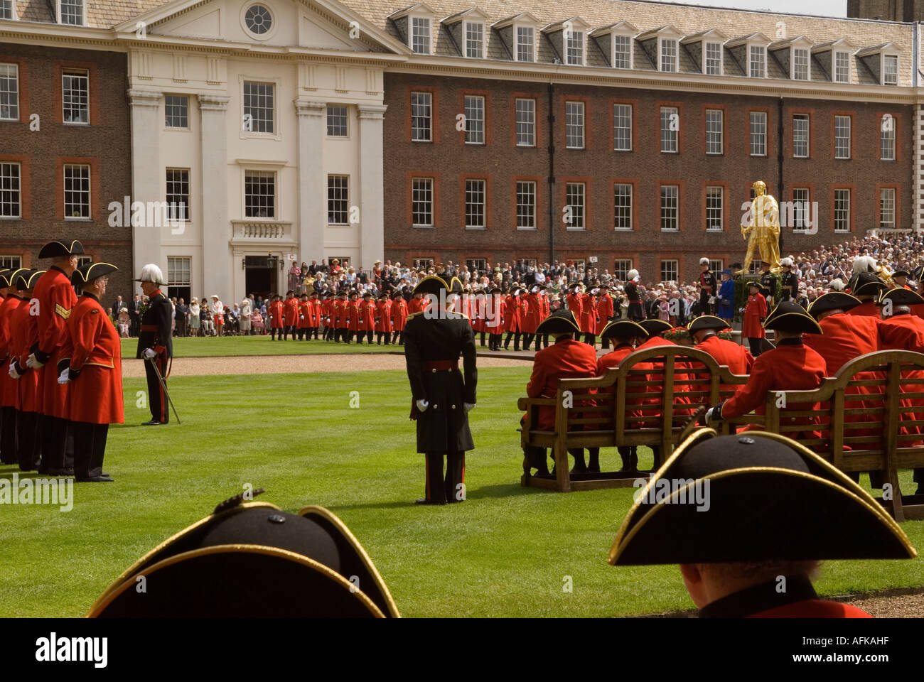 Il Royal Hospital Chelsea Chelsea Chelsea Pensioners Founders Day celebrazione annuale Londra SW3 Inghilterra 2006 2000 HOMER SYKES Foto Stock