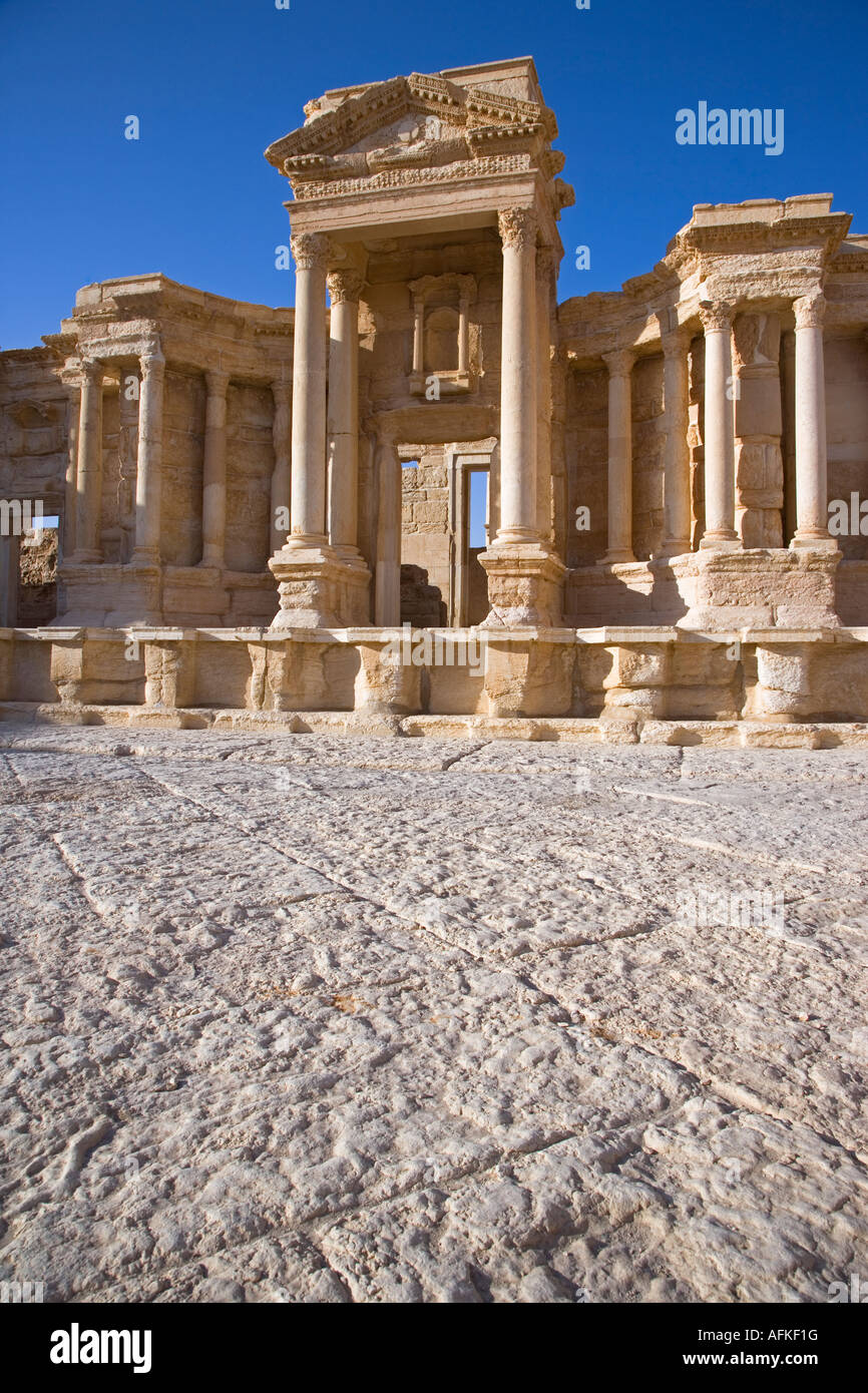 Il teatro di spettacolari rovine di una città di Palmyra, Siria. La città era al suo apice nel III secolo D.C. Foto Stock