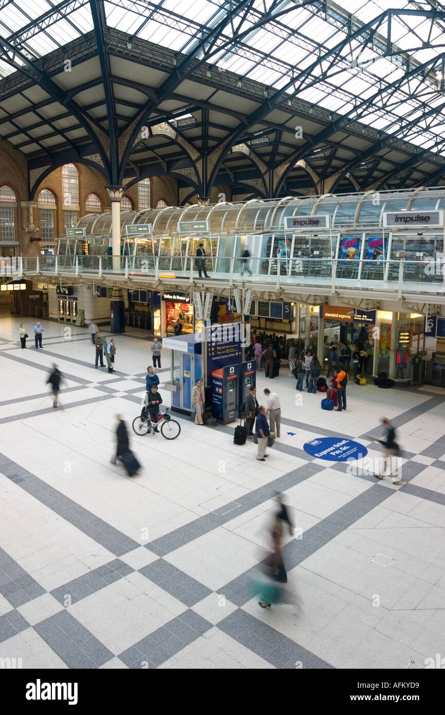 Interno della stazione di Liverpool Street London Foto Stock