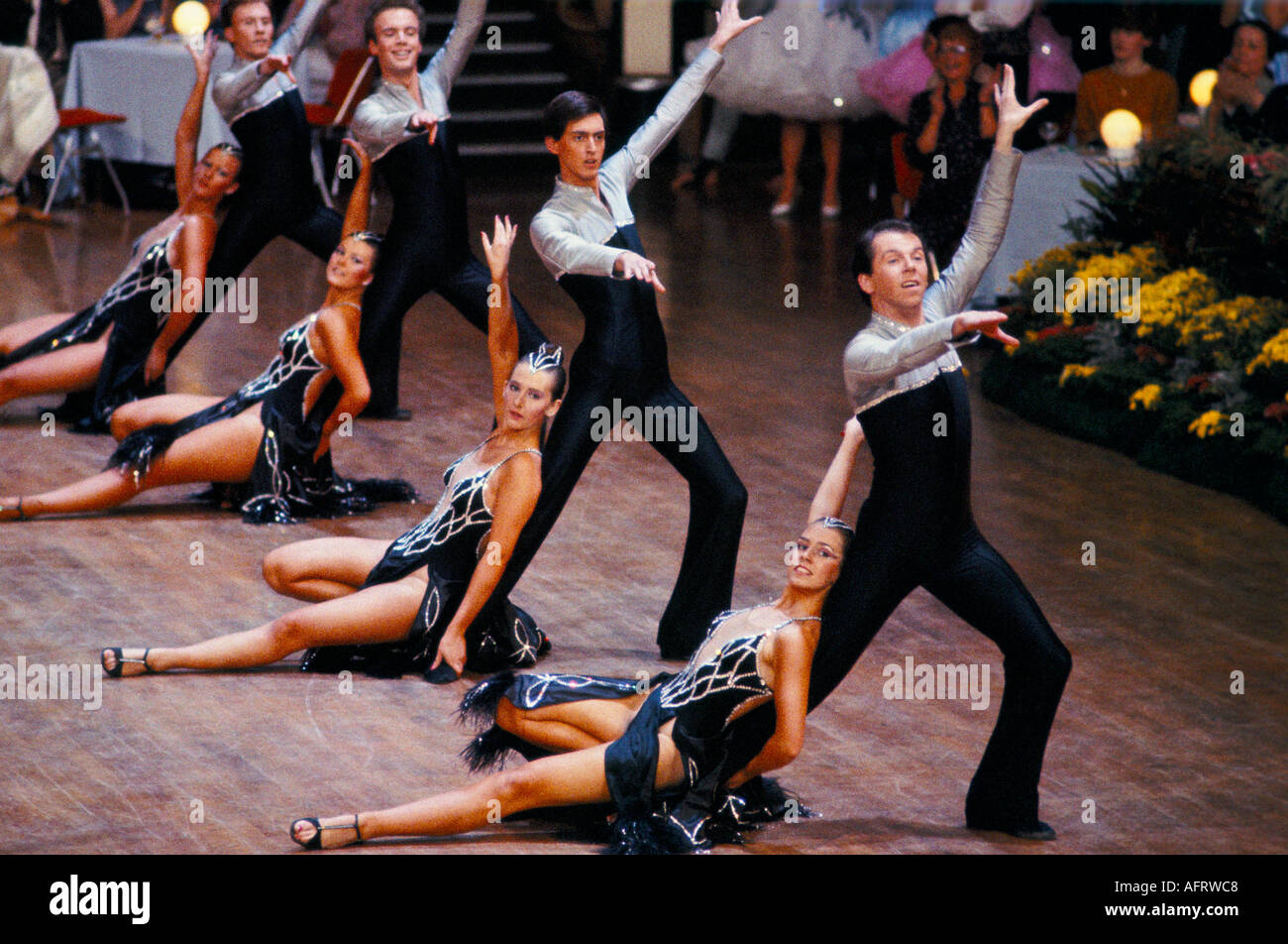 Come Dancing serie televisiva degli anni '1980 girata al Winter Gardens Blackpool competizione di danza competitiva. HOMER SYKES anni '1990 Foto Stock
