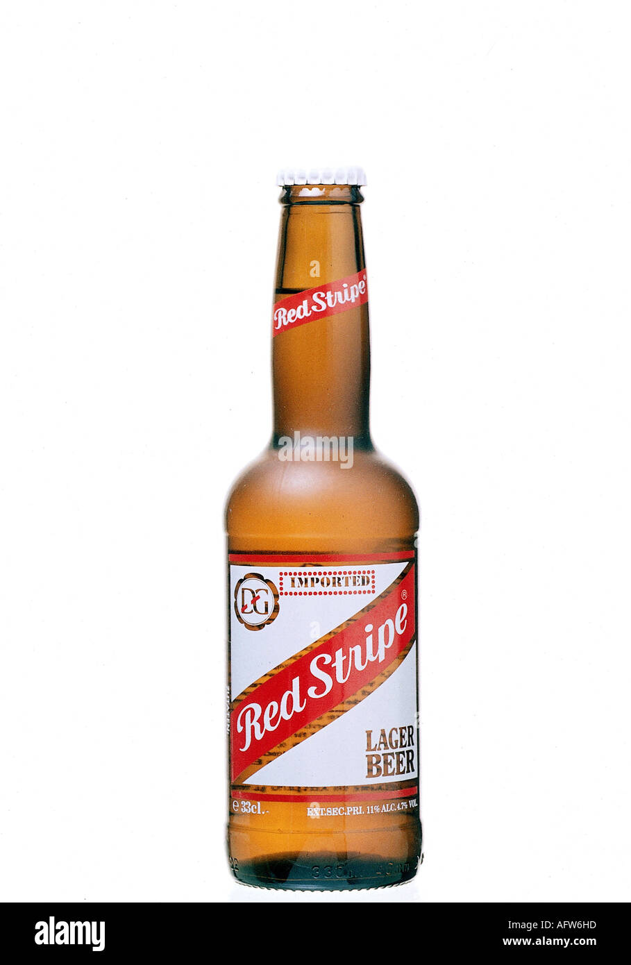 Alimenti e bevande, alcool, birra, bottiglia " Red Stripe birra lager', Desnoes e Geddes, Giamaica, bottiglie, Additional-Rights-Clearance-Info-Not-Available Foto Stock