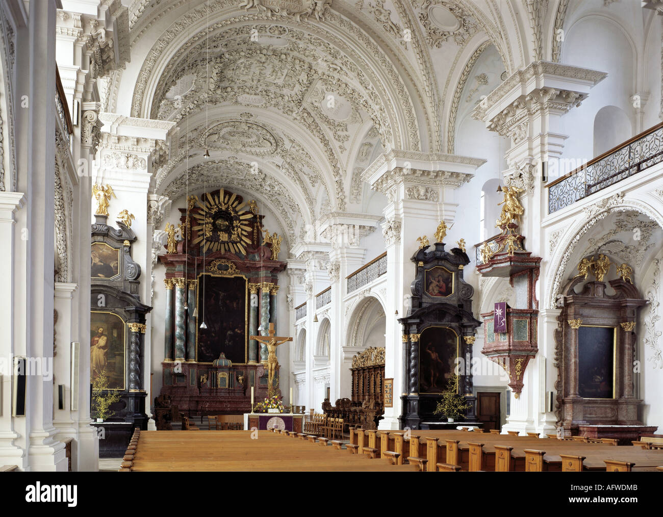 Geografia/travel, GERMANIA Baden-Wuerttemberg, Friedrichshafen, chiese, il castello di chiesa, vista interna, vista al pulpito e l altare maggiore, 1654, costruito da Michael Beer, , Additional-Rights-Clearance-Info-Not-Available Foto Stock