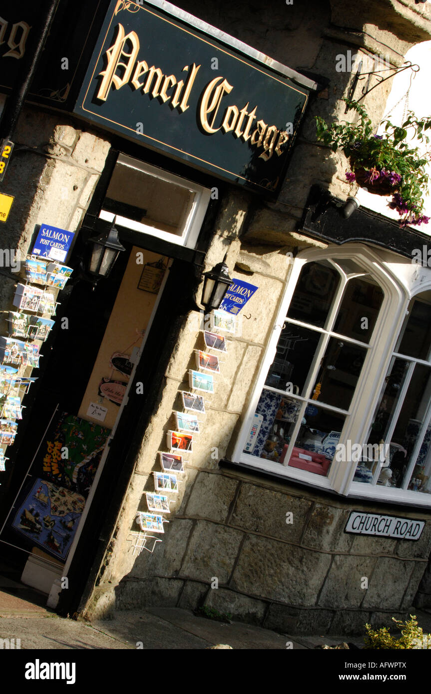 Vecchio cottage con il tetto di paglia in al vecchio shanklin villaggio sull'isola di Wight Olde Worlde Foto Stock