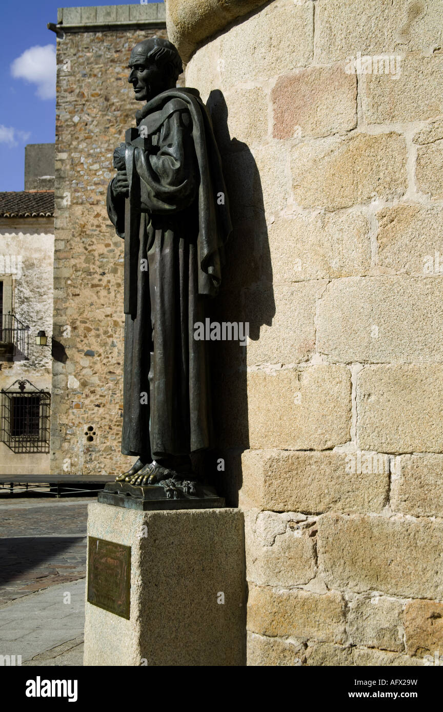 San Pedro Alcantara statua, Caceres, Spagna Foto Stock