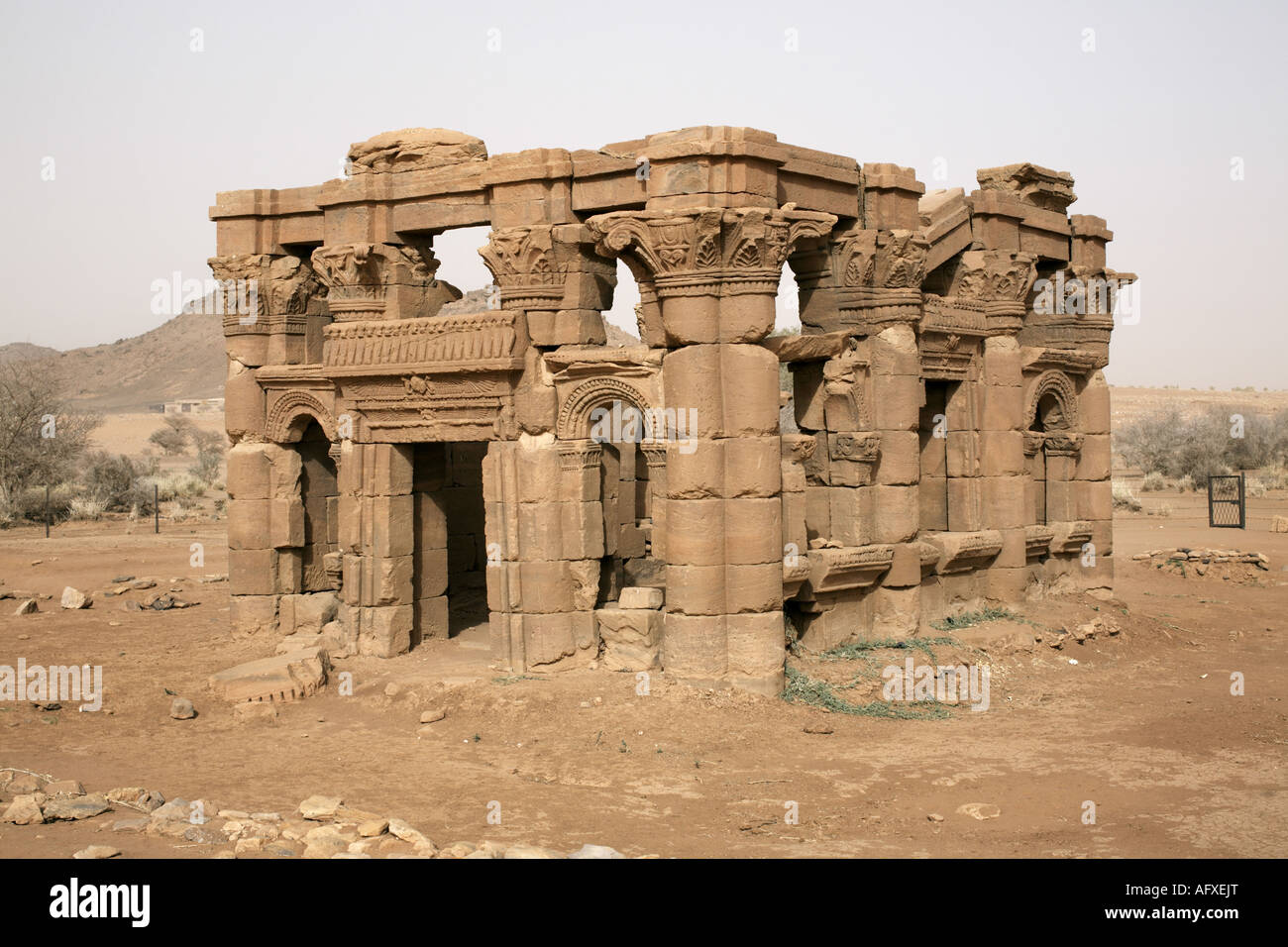Il chiosco, parte dell'Meroitic templi di Naqa, Sudan, Africa Foto Stock