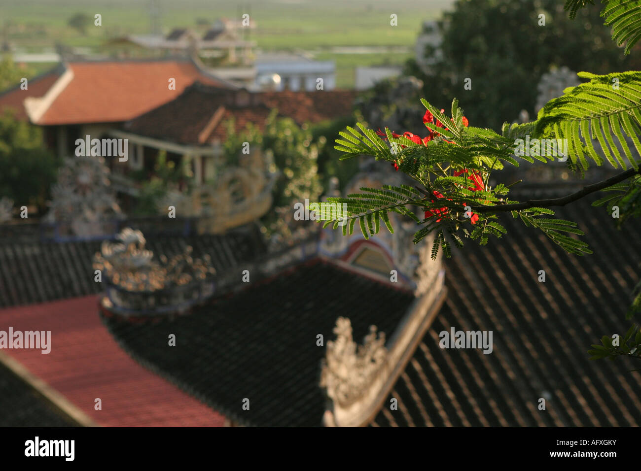 Il Vietnam, Phan Thiet, pagoda in città Foto Stock