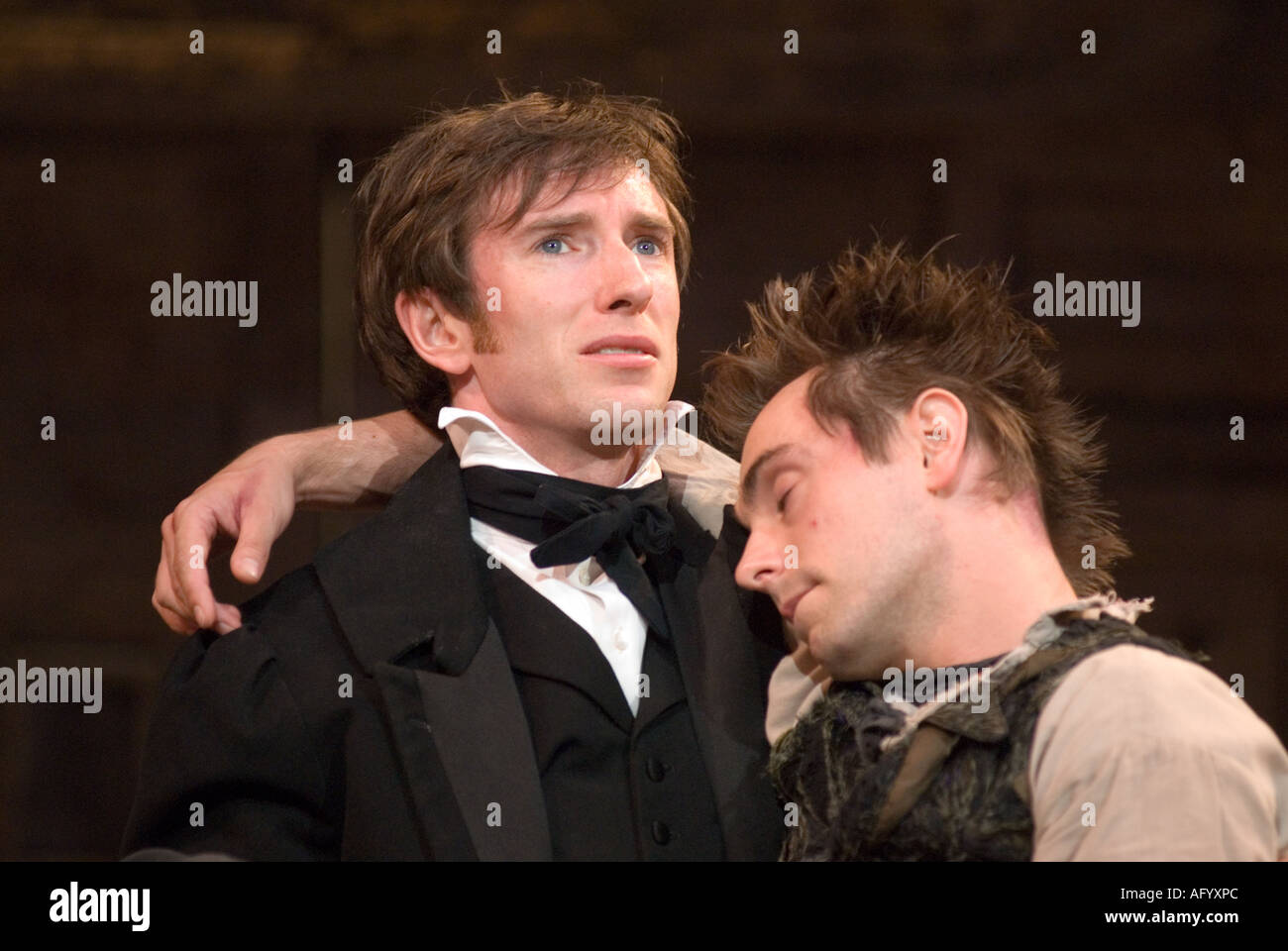Scena da riprodurre la vita e i tempi del Nicholas Nickleby di Charles Dickens Chichester Festival Theatre Luglio 2006 Diretto da Foto Stock Scena da riprodurre la vita e i tempi del Nicholas Nickleby di Charles Dickens Chichester Festival Theatre Luglio 2006 Diretto da Foto Stock