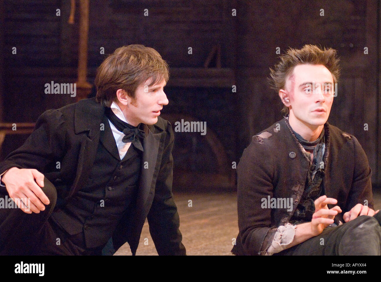 Scena da riprodurre la vita e i tempi del Nicholas Nickleby di Charles Dickens Chichester Festival Theatre, UK. Luglio 2006. Foto Stock Scena da riprodurre la vita e i tempi del Nicholas Nickleby di Charles Dickens Chichester Festival Theatre, UK. Luglio 2006. Foto Stock