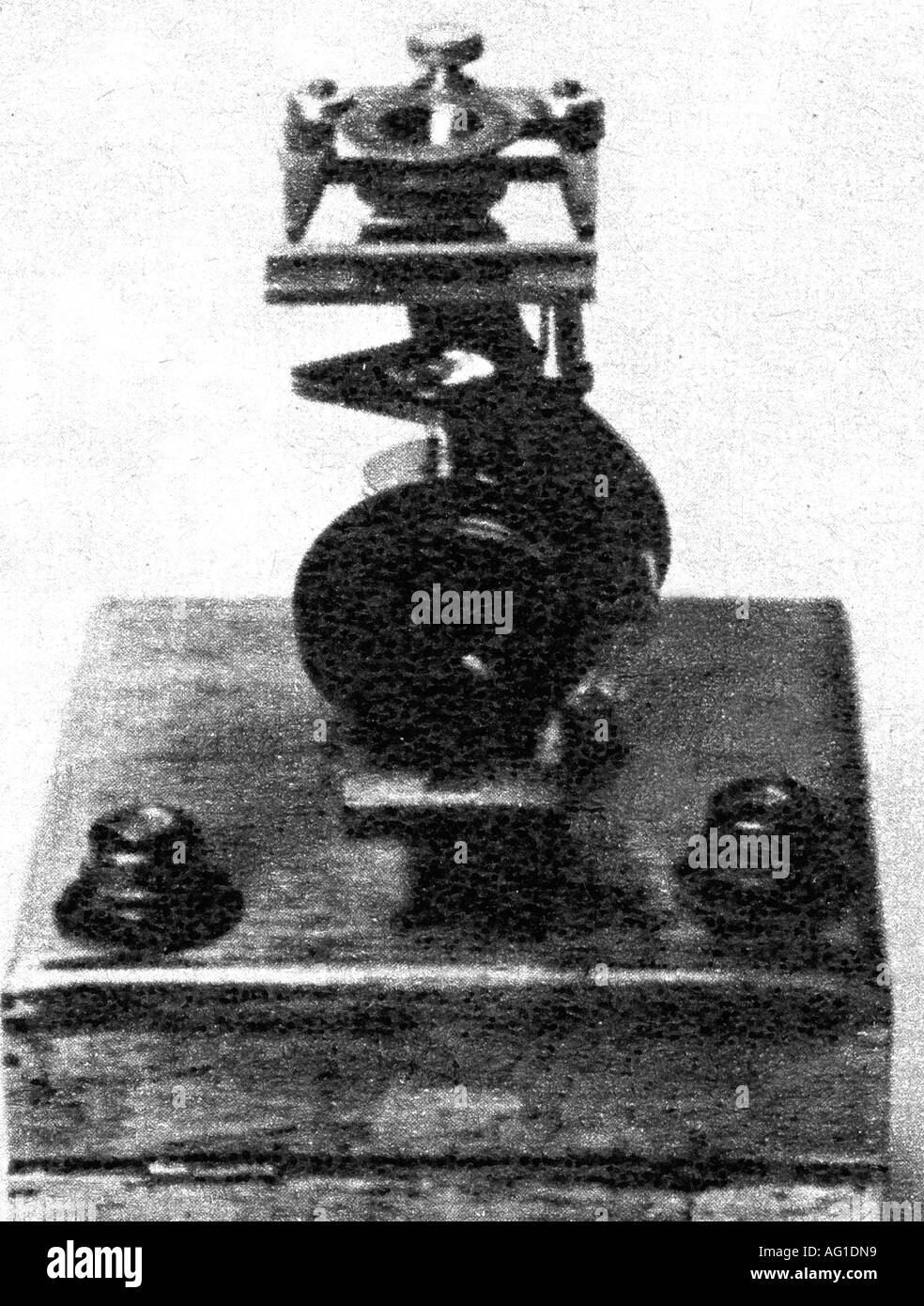 Zeiss, Carl, 11.9.1816 - 3.12. 1888, industriale e meccanista tedesco, primo microscopio, dal 1847, Foto Stock
