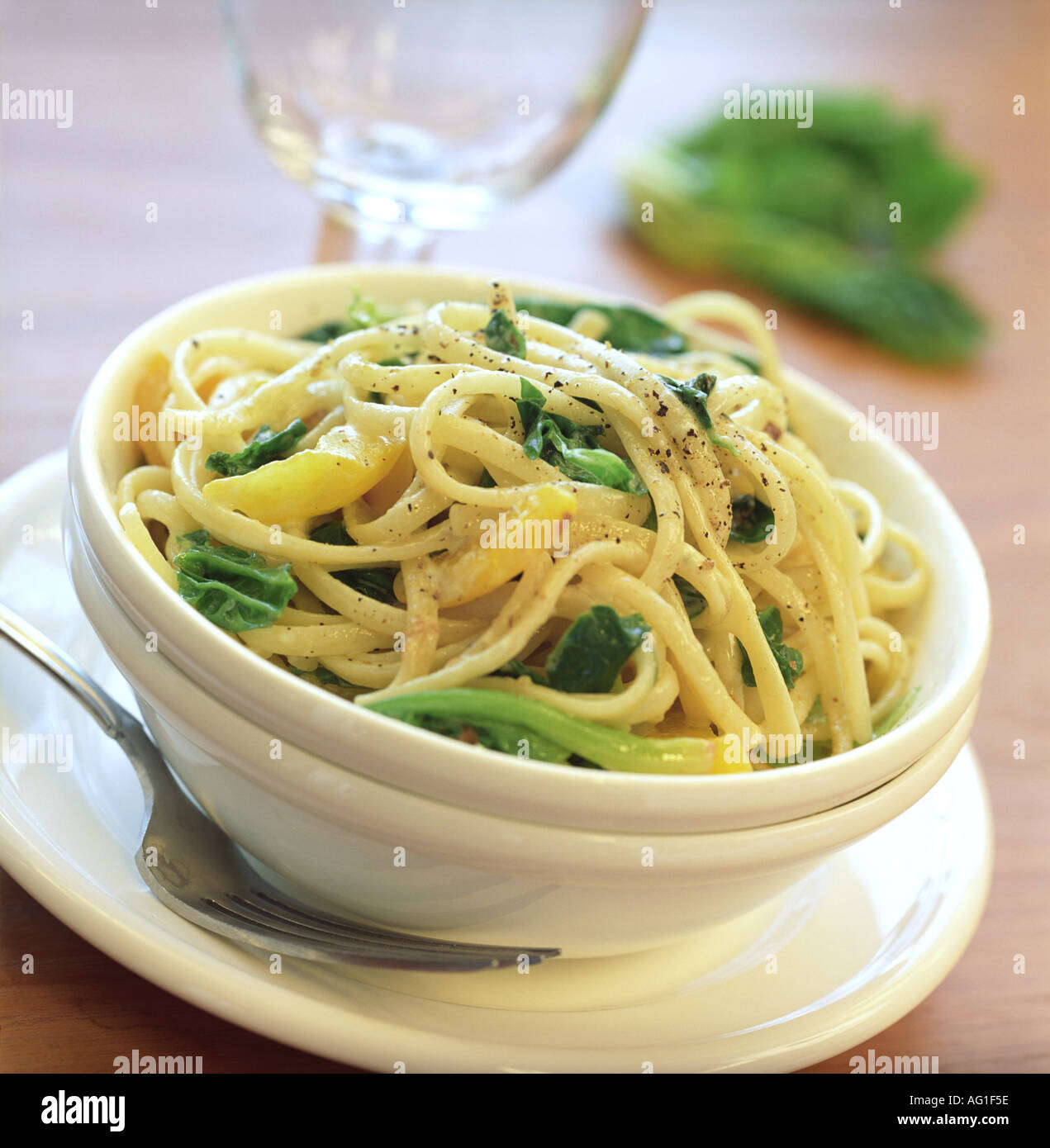 Foto Stock Spaghetti alla chitarra, pasta fresca fatta a mano