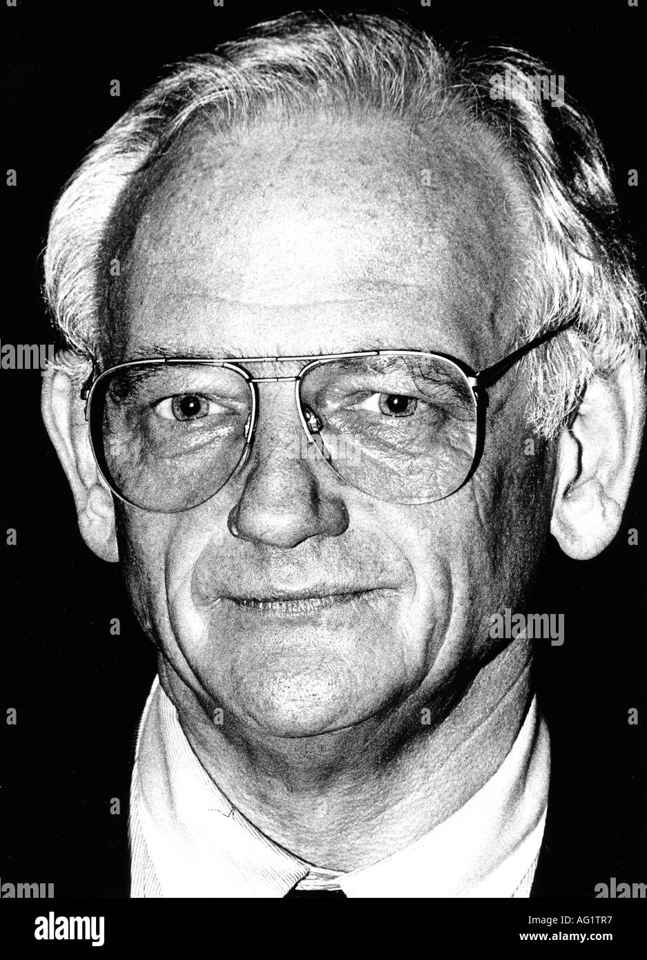 Heinemann, Hermann, 24.6.1928 - 16.11.2005, politico tedesco, (DOCUP), ritratto, 1985, presidente regionale della Westfalia occidentale, sindacalista, segretario di Stato per l'occupazione, ministro della sanità, ministro degli affari sociali, Renania settentrionale-Vestfalia, 1985 - 1992, Foto Stock