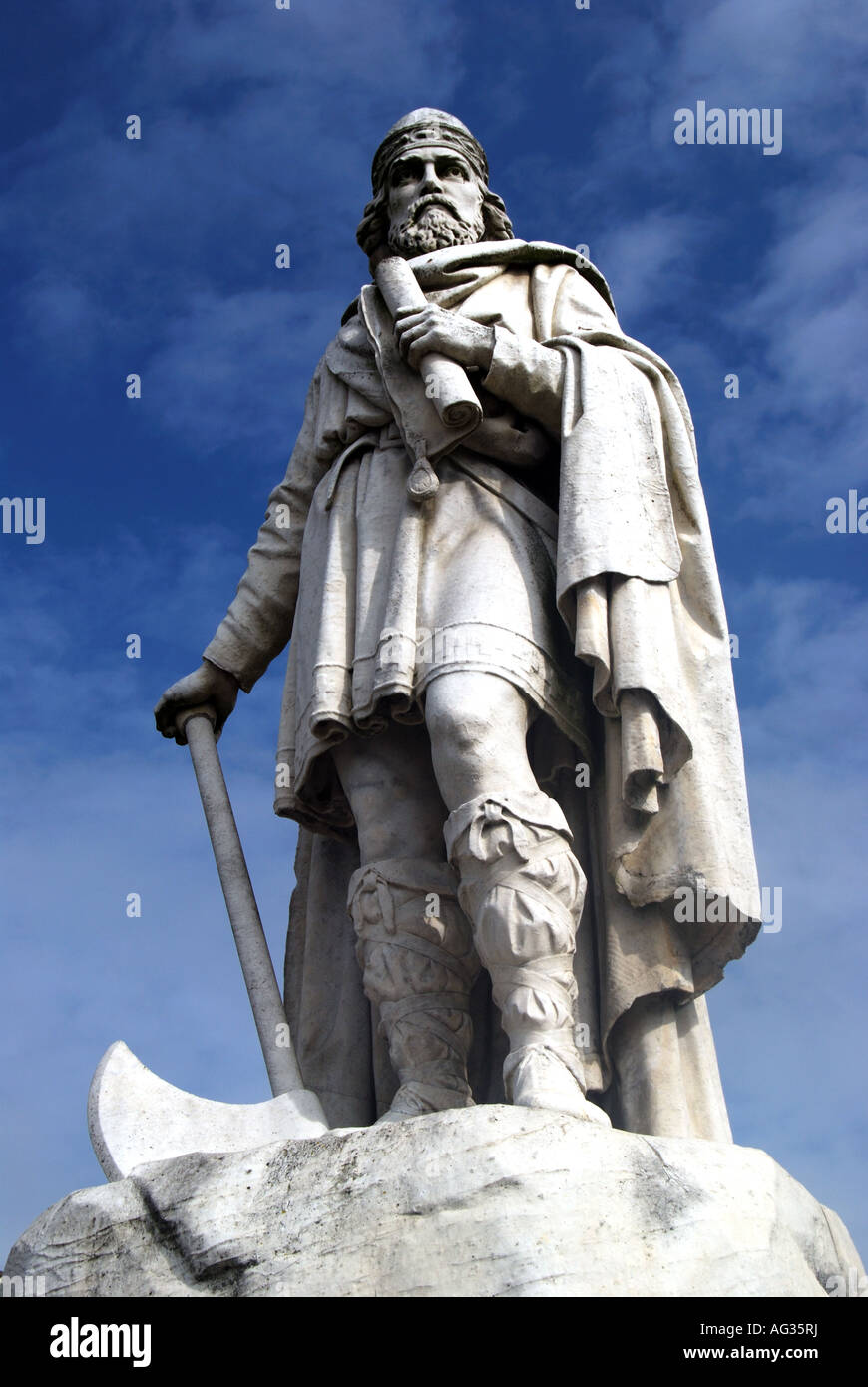 Statua di Re Alfredo il Grande, Market Place, Wantage, Oxfordshire, England, Regno Unito Foto Stock